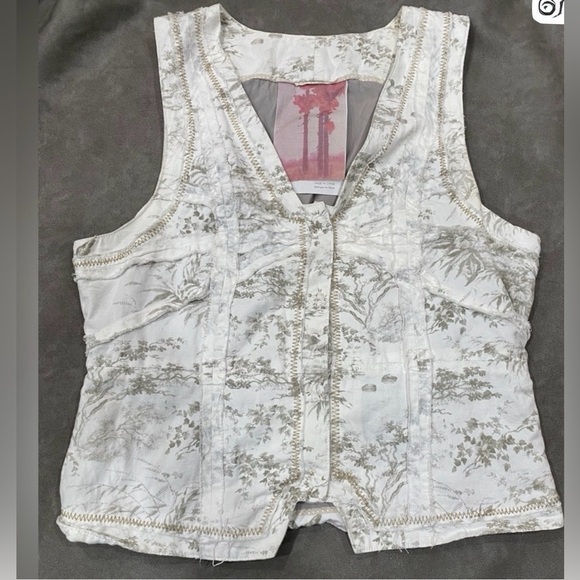 Anthropologie Jackets & Blazers - Anthropologie Hei Hei Floral Toile Ruffle Back Vest Size 12